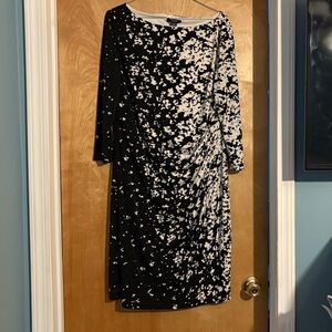 Chaps Black and White 3/4 sleeve Dress